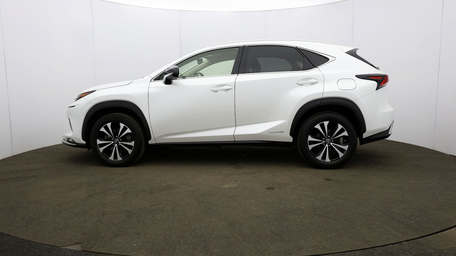 Used Lexus NX 2021 for sale - 76810058: Photo 64