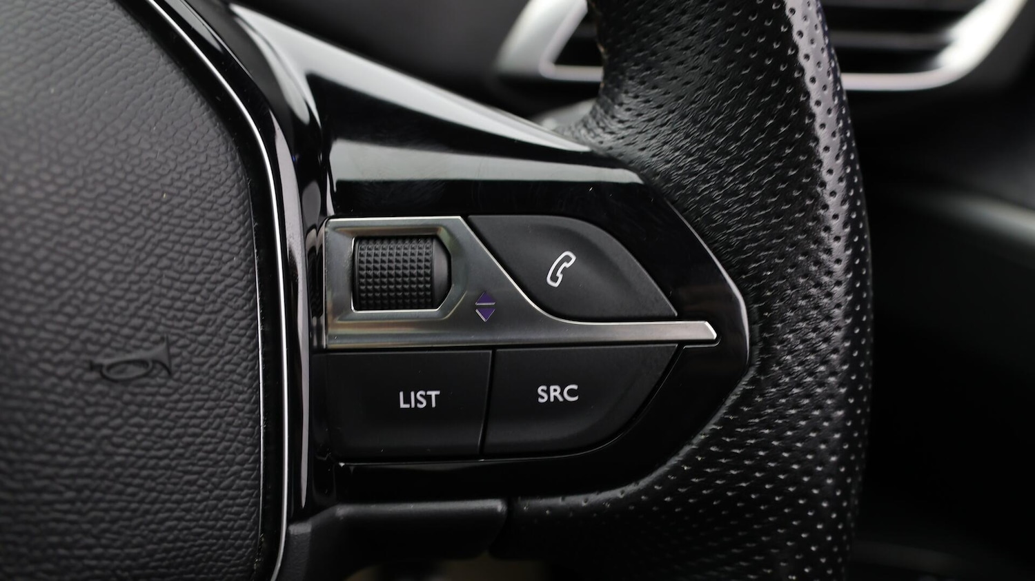 Used Peugeot 3008 2019 for sale - 76109660: Photo 27