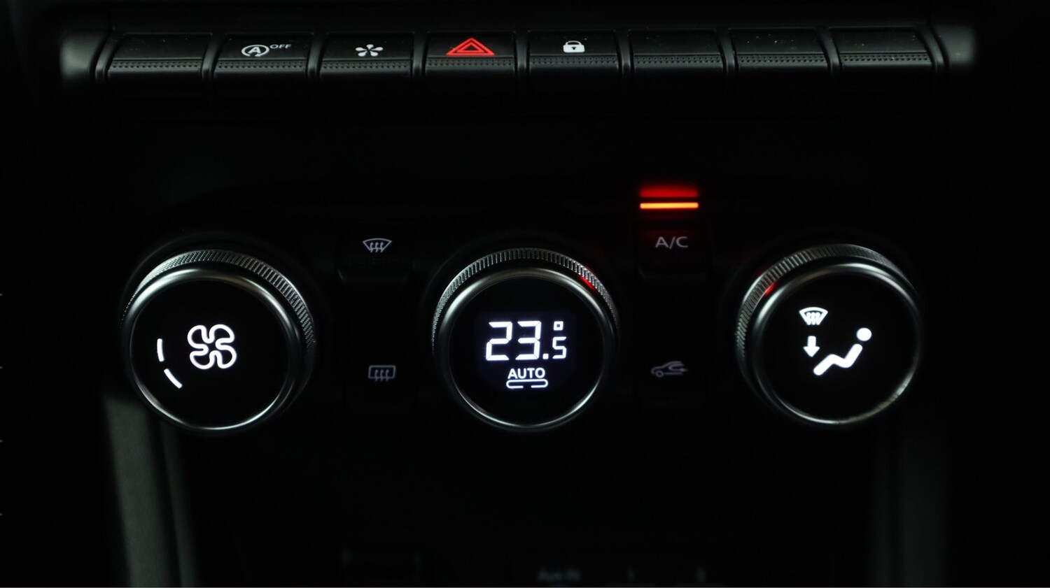 Used Renault Captur 2022 for sale - 77818083: Photo 12