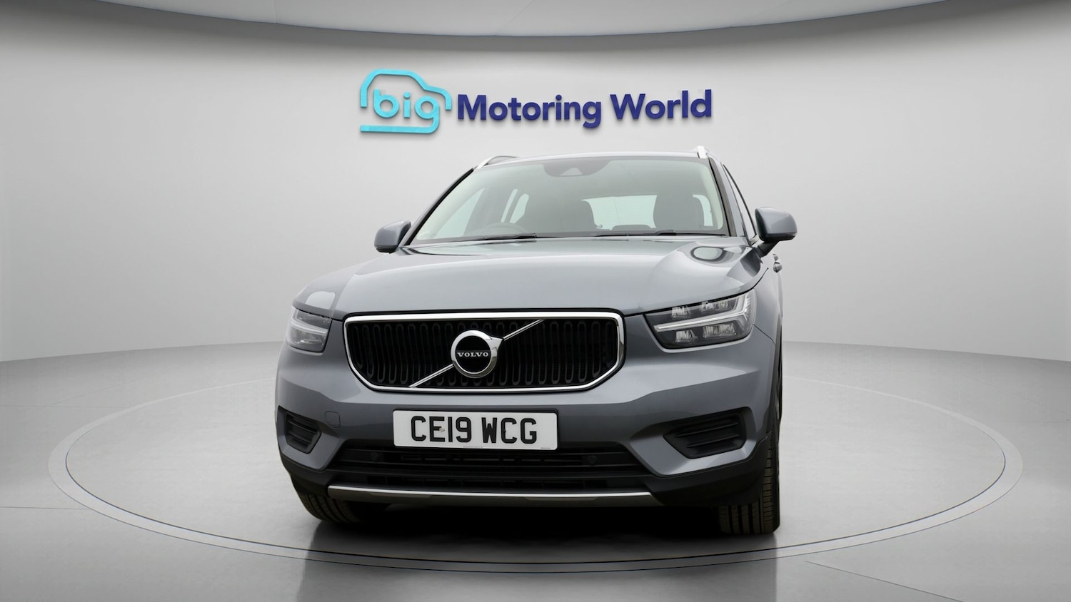 Used Volvo XC40 2019 for sale - 78197385: Photo 2