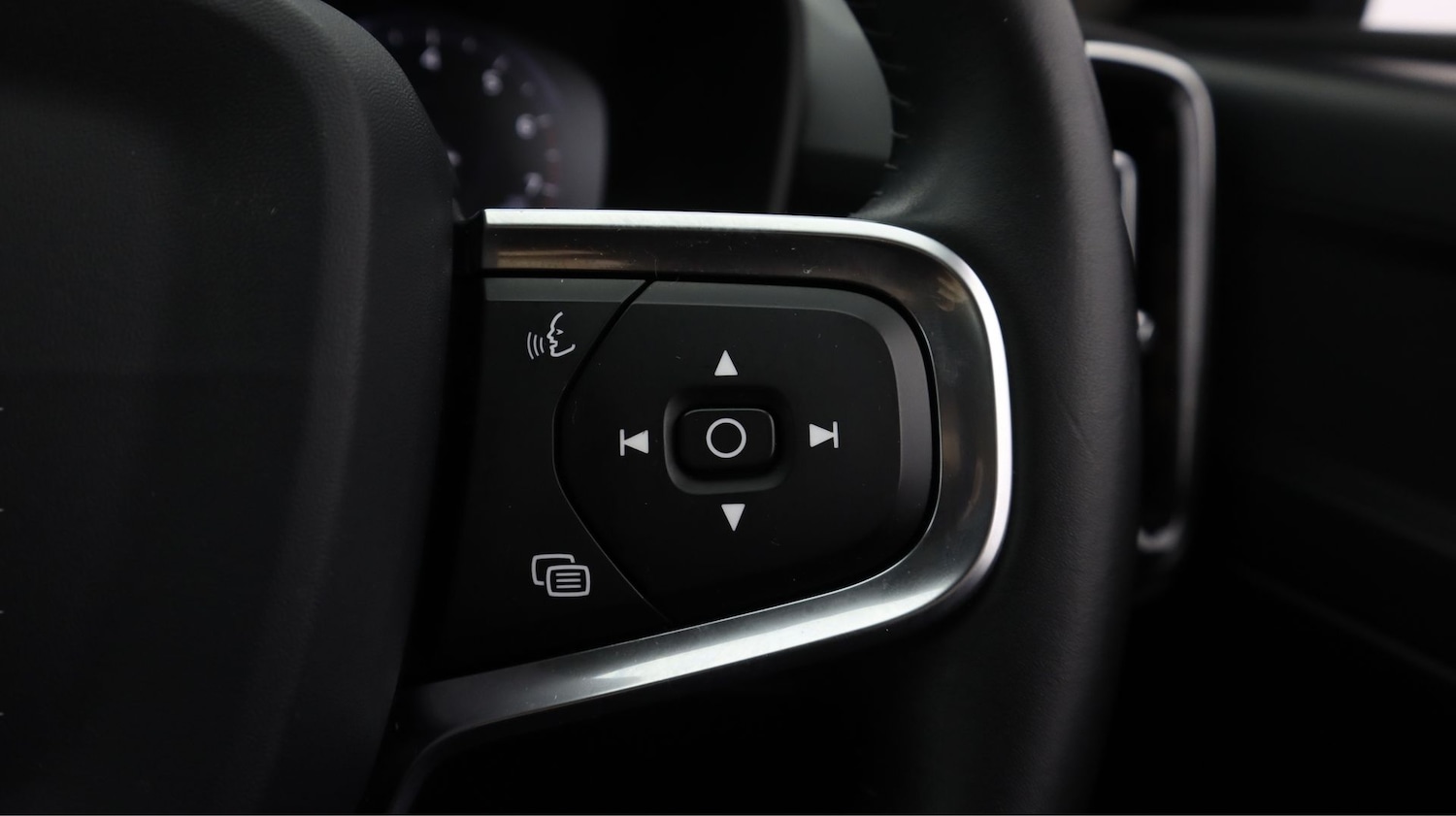 Used Volvo XC40 2019 for sale - 78197385: Photo 23