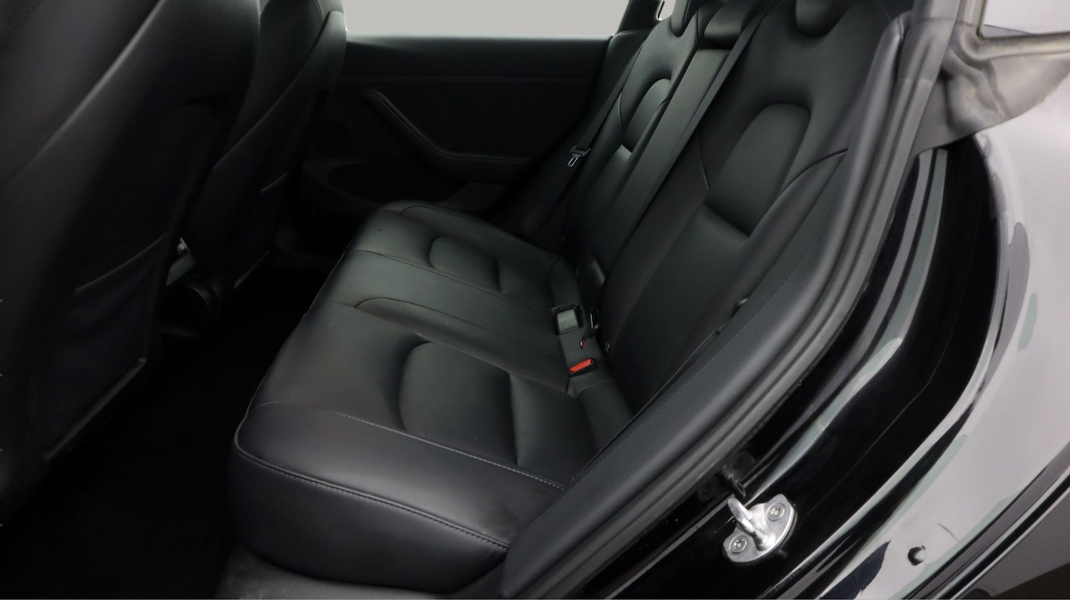 Used Tesla Model 3 2021 for sale - 77460150: Photo 16