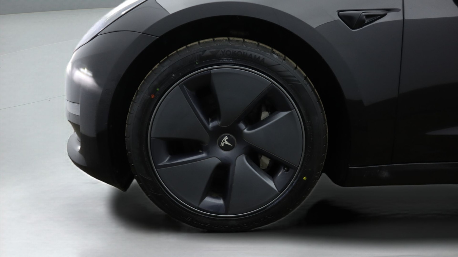 Used Tesla Model 3 2021 for sale - 77460150: Photo 18