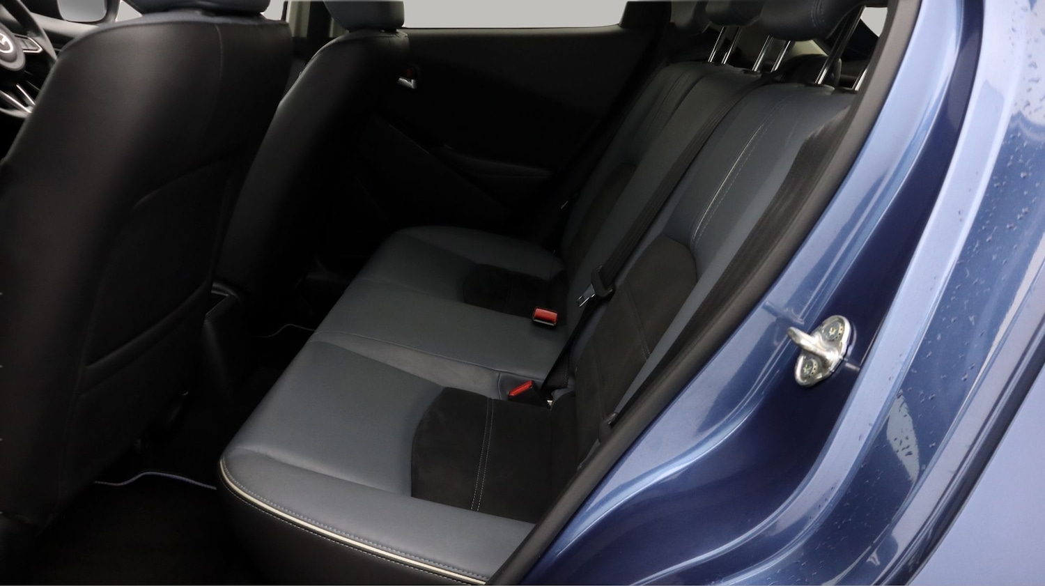 Used Mazda Mazda2 2022 for sale - 77968860: Photo 16