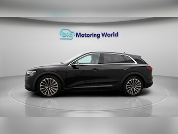 Used Audi e-tron 2020 for sale - 77746025: Photo