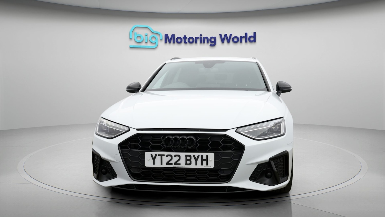 Used Audi A4 2022 for sale - 77751948: Photo 2