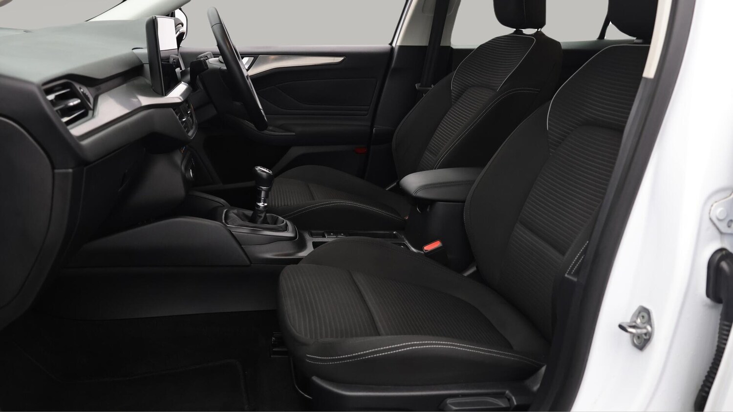 Used Ford Focus 2023 for sale - 76360305: Photo 15