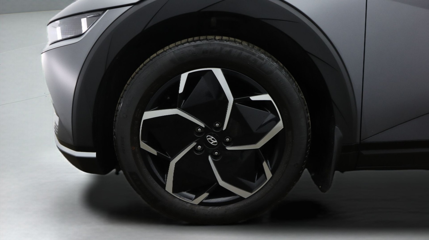 Used Hyundai IONIQ 5 2023 for sale - 77666179: Photo 18