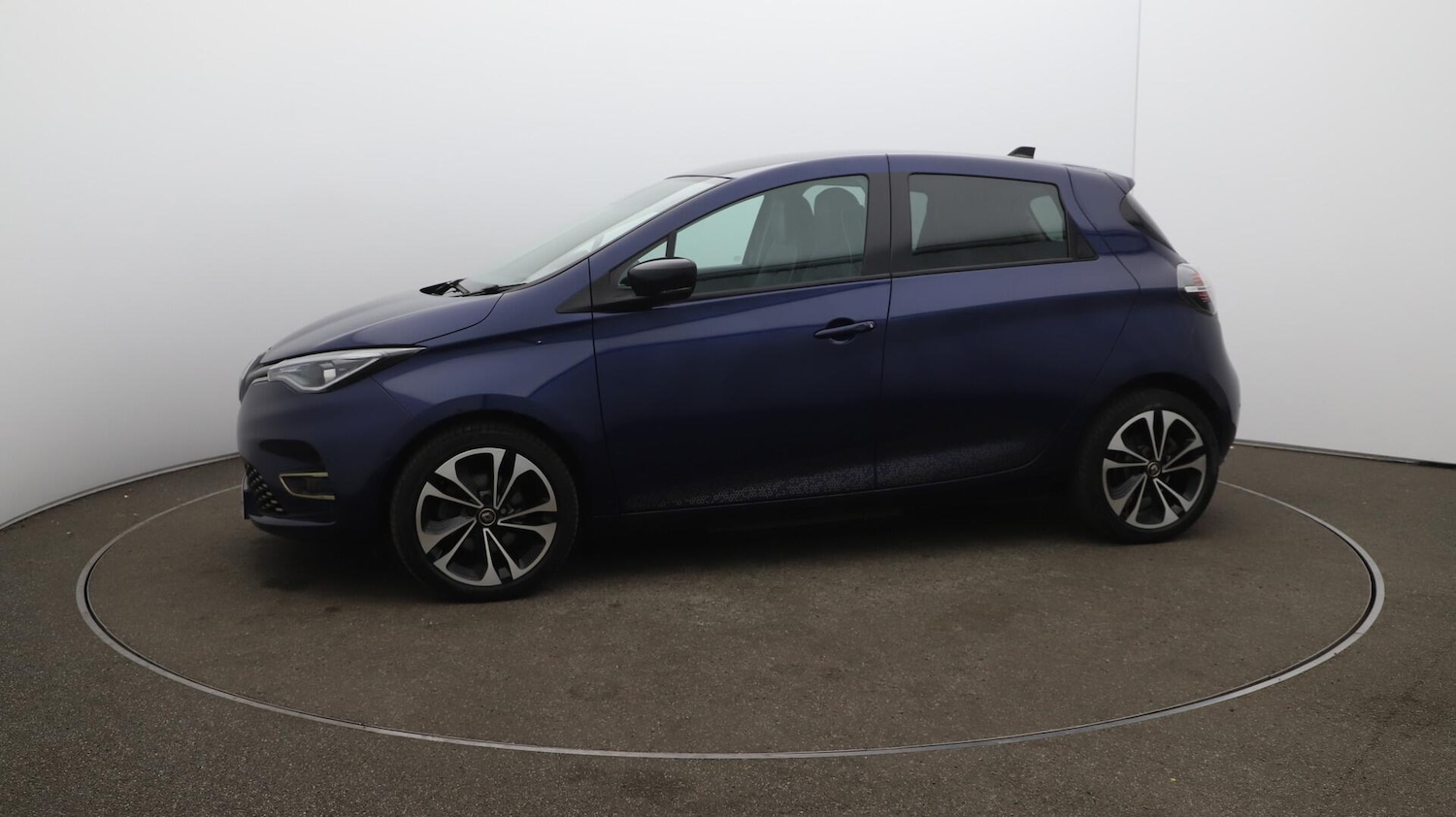 Used Renault Zoe 2022 for sale - 76592196: Photo 67