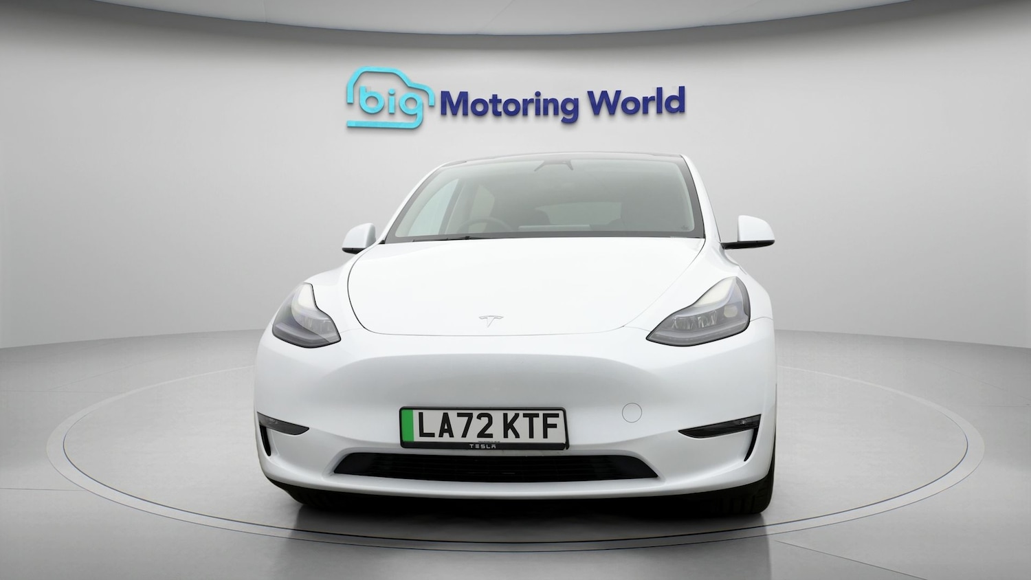 Used Tesla Model Y 2023 for sale - 77715977: Photo 2