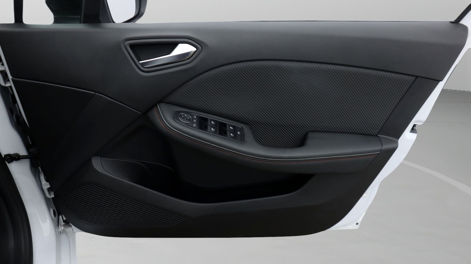 Used Renault Clio 2023 for sale - 77935919: Photo 15