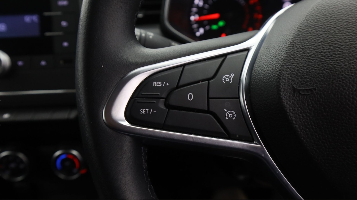 Used Renault Clio 2020 for sale - 78199750: Photo 21