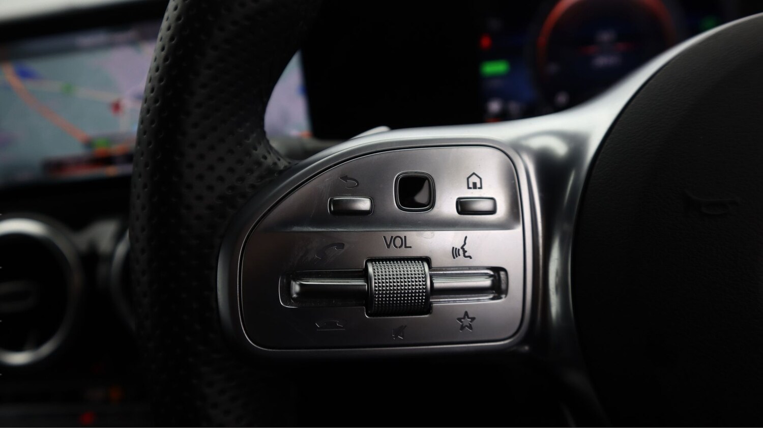 Used Mercedes-Benz GLA 2020 for sale - 77813518: Photo 23