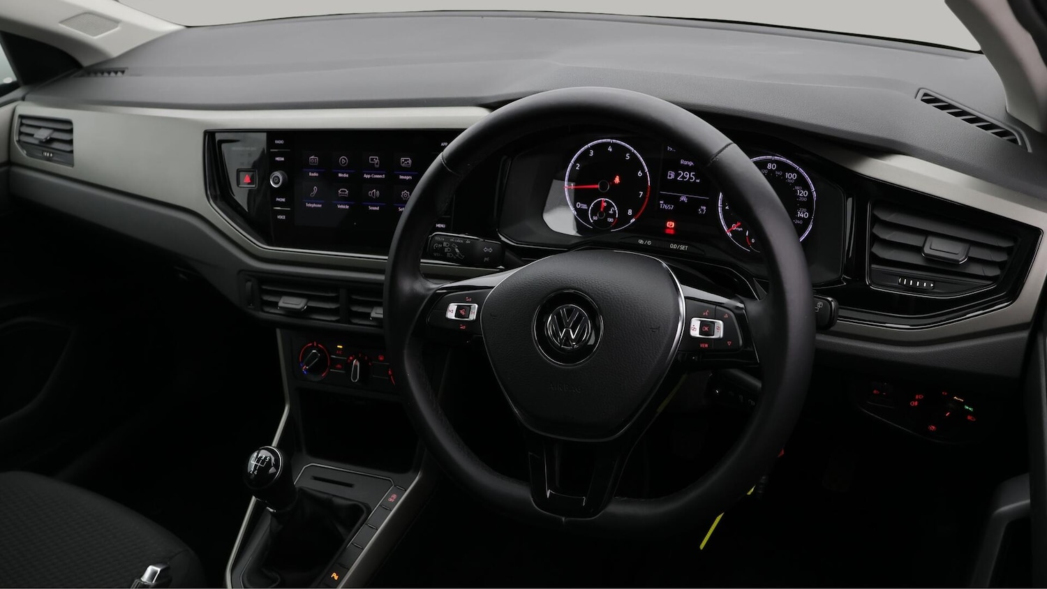 Used Volkswagen Polo 2020 for sale - 76259701: Photo 10