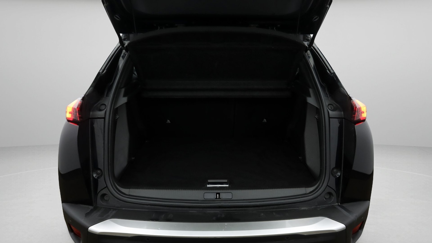 Used Peugeot 2008 2021 for sale - 78179078: Photo 17