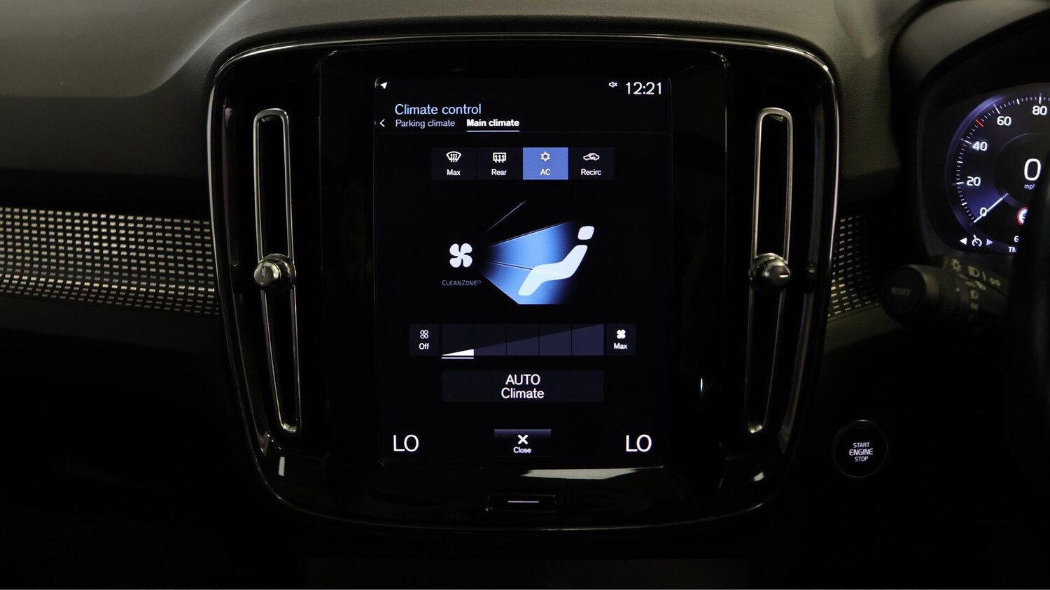 Used Volvo XC40 2021 for sale - 76457875: Photo 13