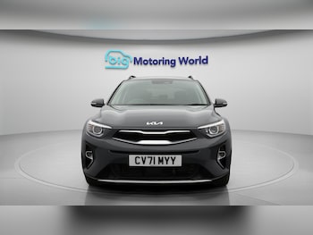 Used Kia Stonic 2021 for sale - 76122765: Photo 3