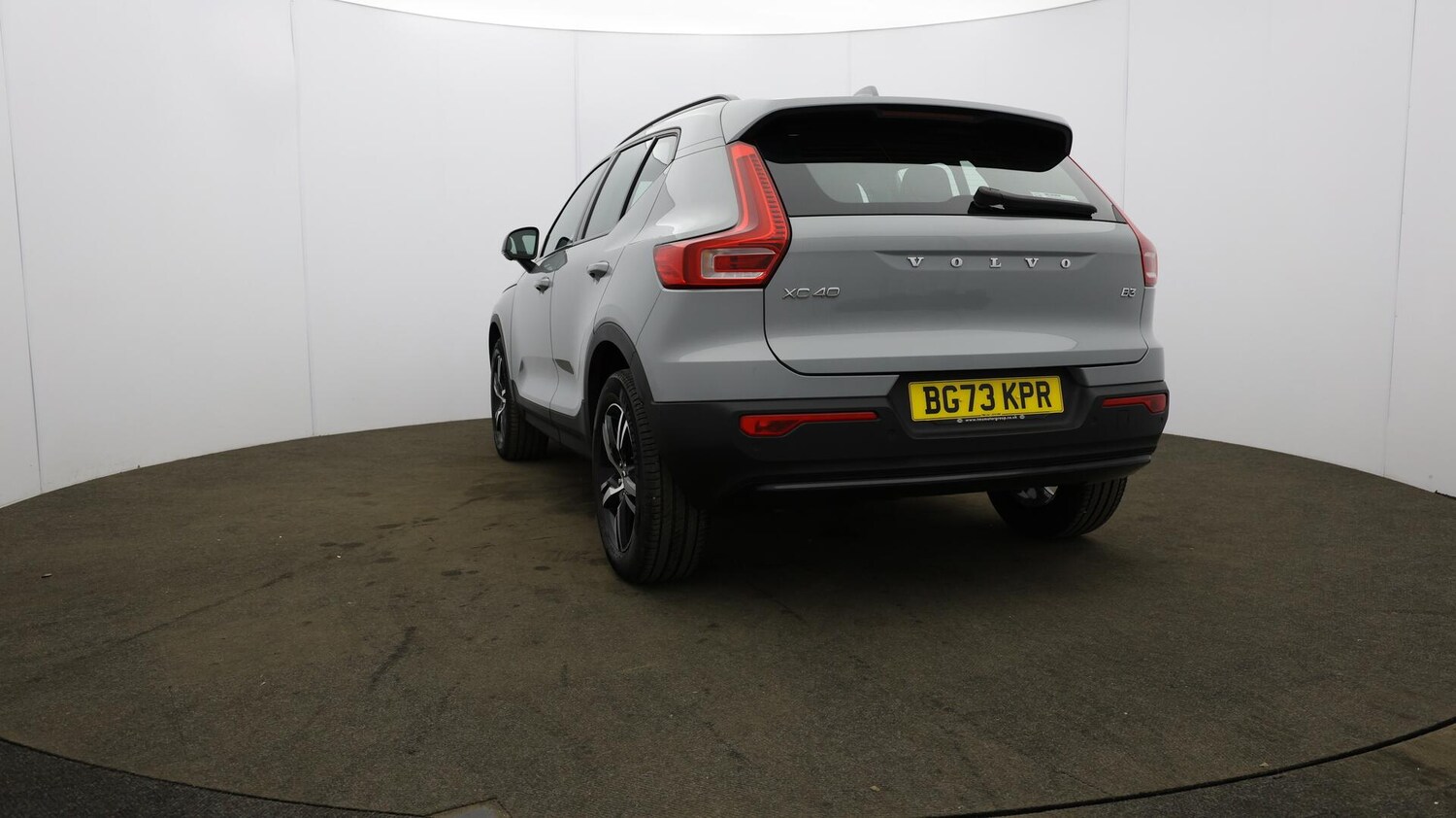 Used Volvo XC40 2023 for sale - 75940130: Photo 36