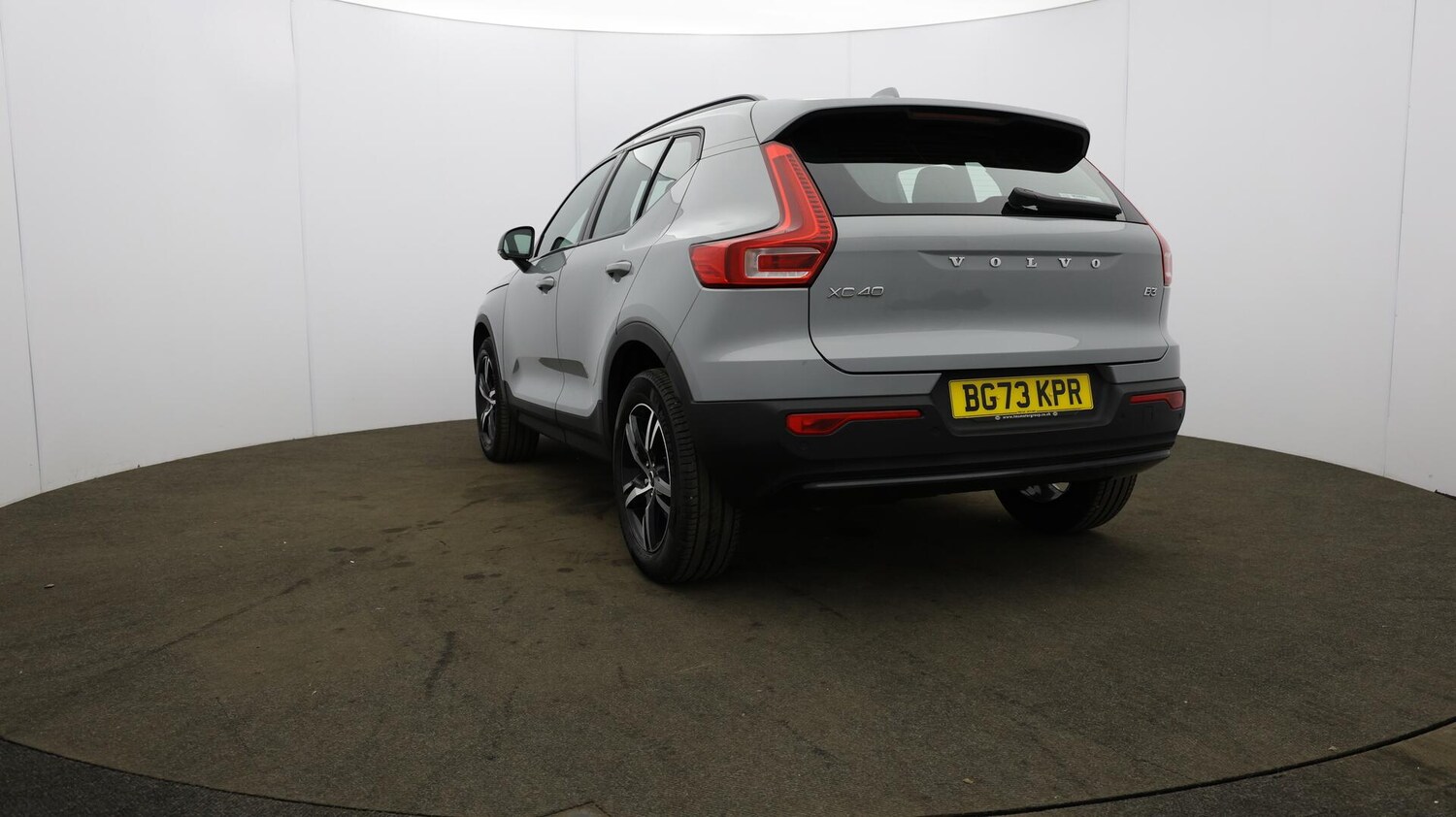Used Volvo XC40 2023 for sale - 75940130: Photo 37
