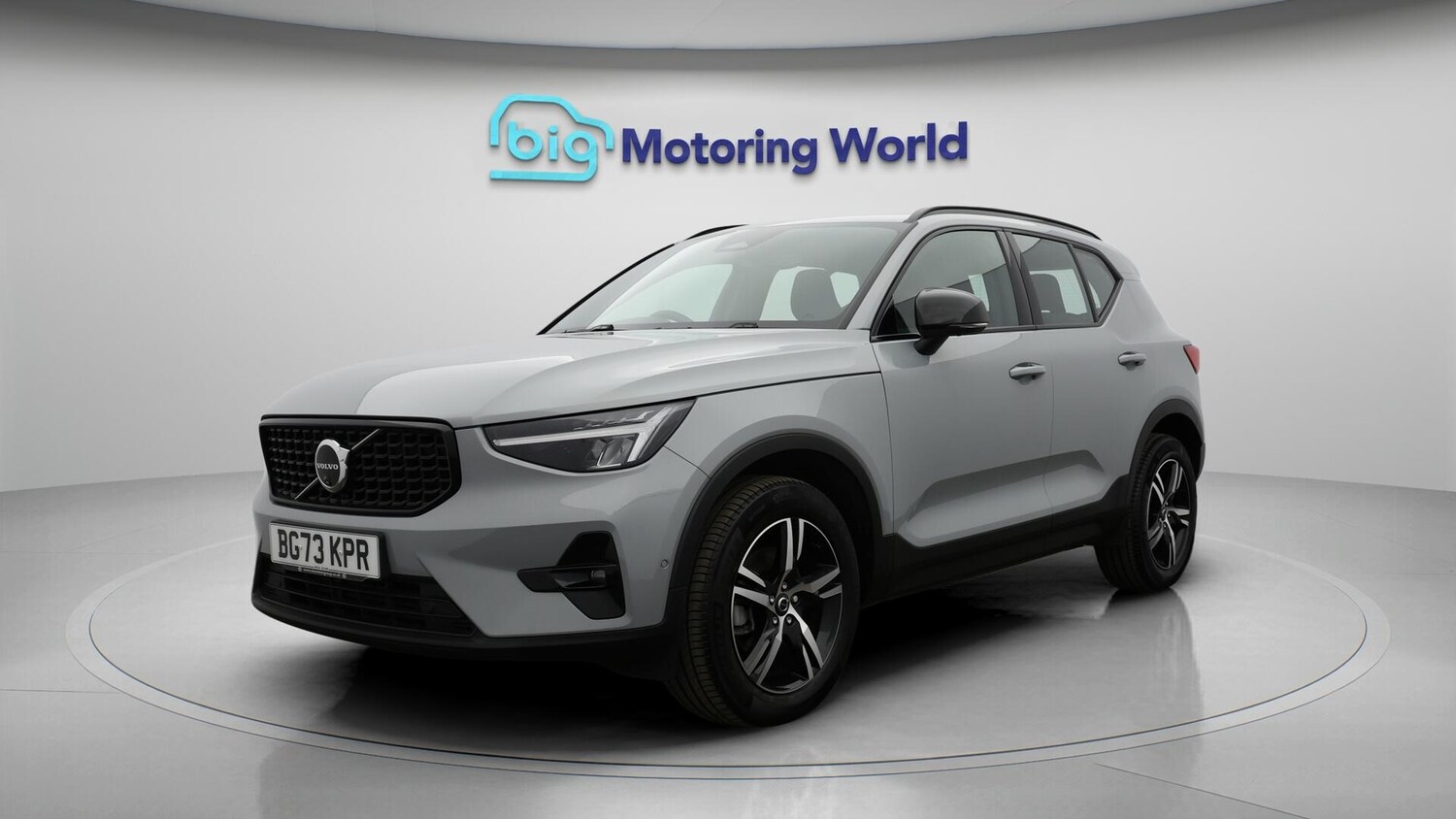 Used Volvo XC40 2023 for sale - 75940130: Photo 4