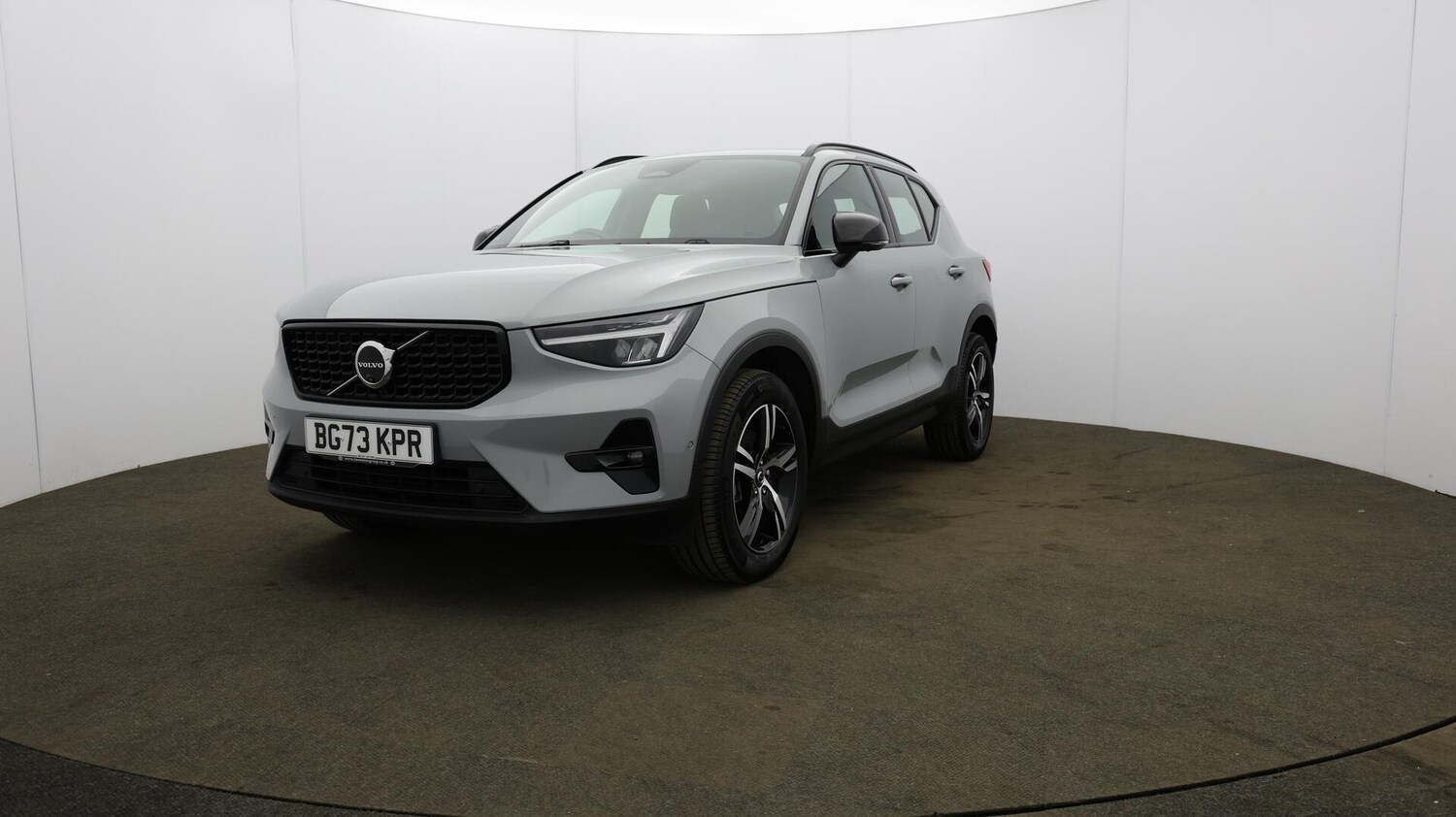 Used Volvo XC40 2023 for sale - 75940130: Photo 43