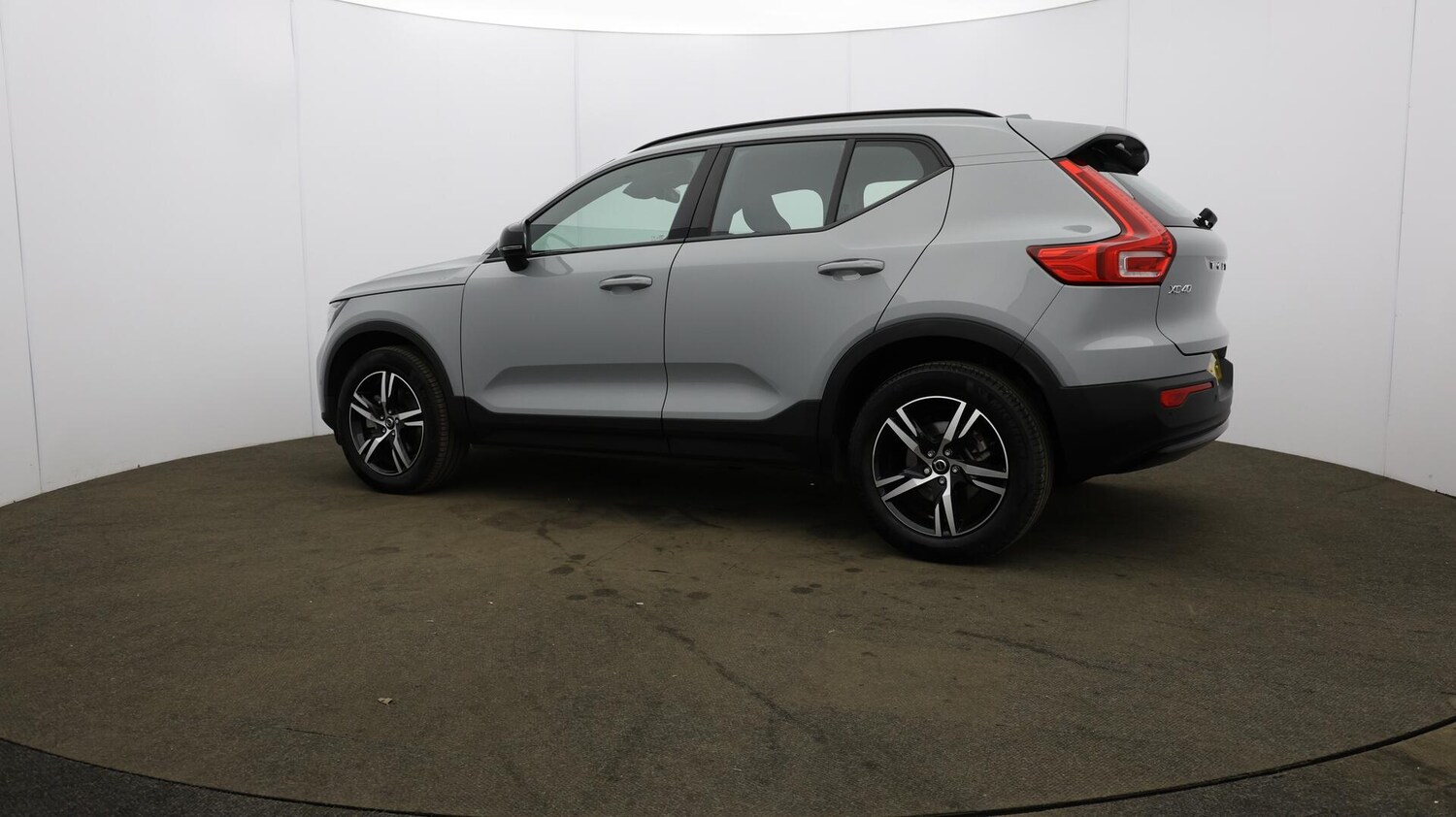 Used Volvo XC40 2023 for sale - 75940130: Photo 54