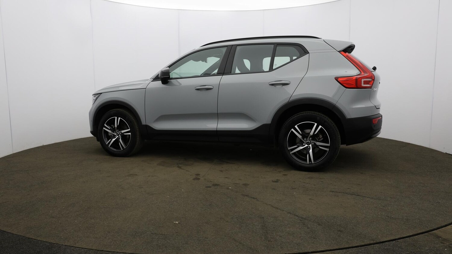 Used Volvo XC40 2023 for sale - 75940130: Photo 55