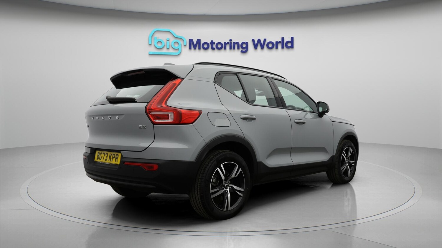 Used Volvo XC40 2023 for sale - 75940130: Photo 8