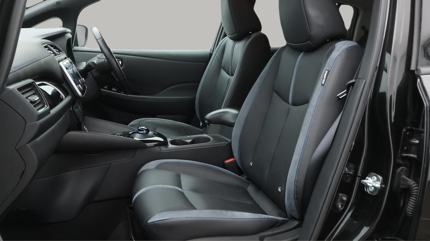 Used Nissan Leaf 2021 for sale - 76152075: Photo 15