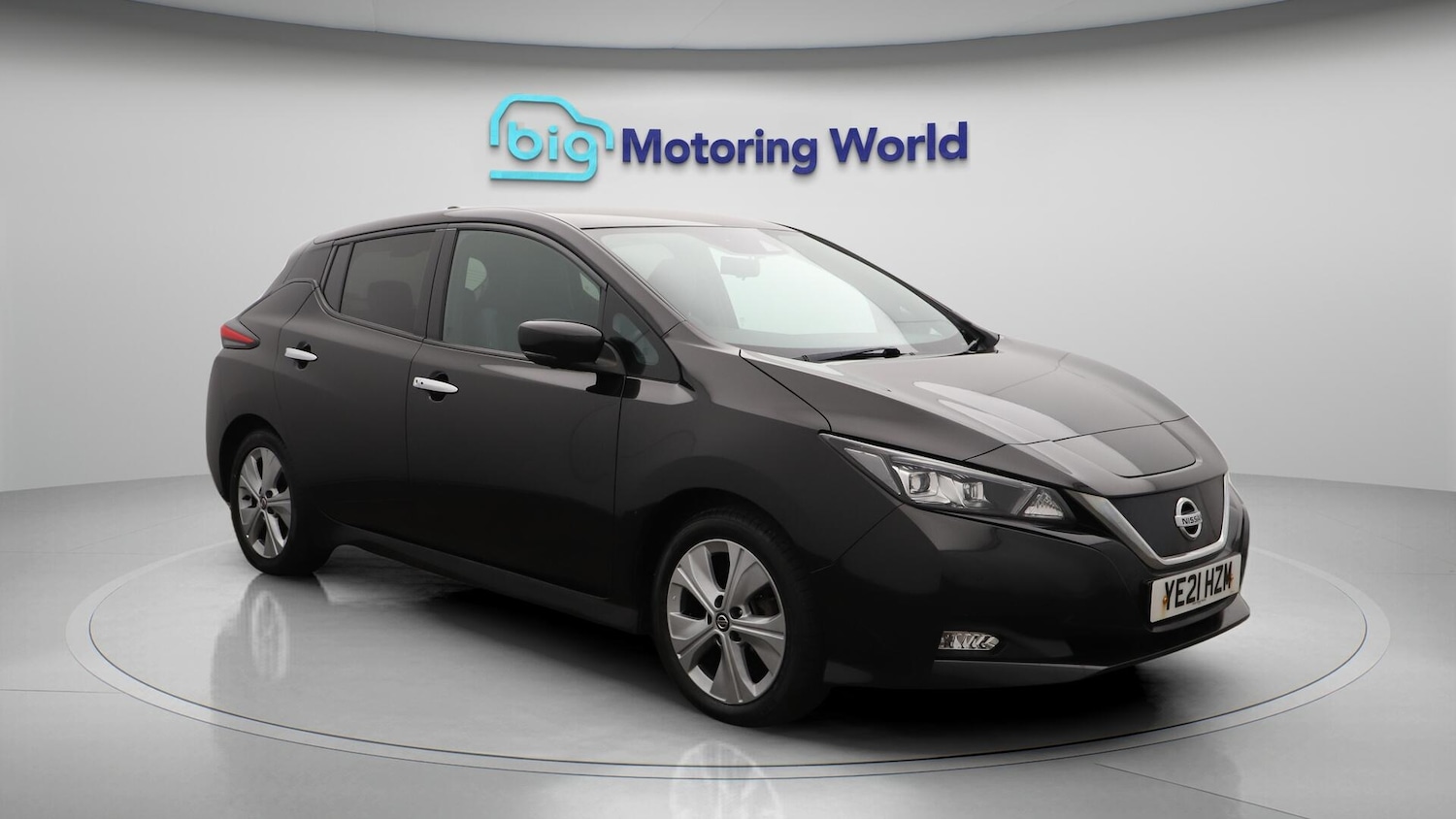 Used Nissan Leaf 2021 for sale - 76152075: Photo 2