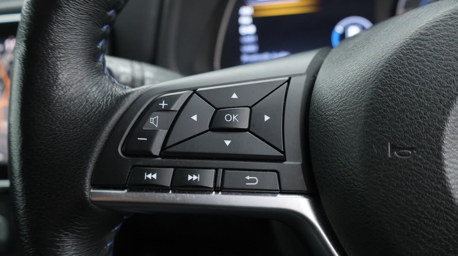Used Nissan Leaf 2021 for sale - 76152075: Photo 24