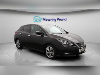 Used Nissan Leaf 2021 for sale - 76152075: Photo 2