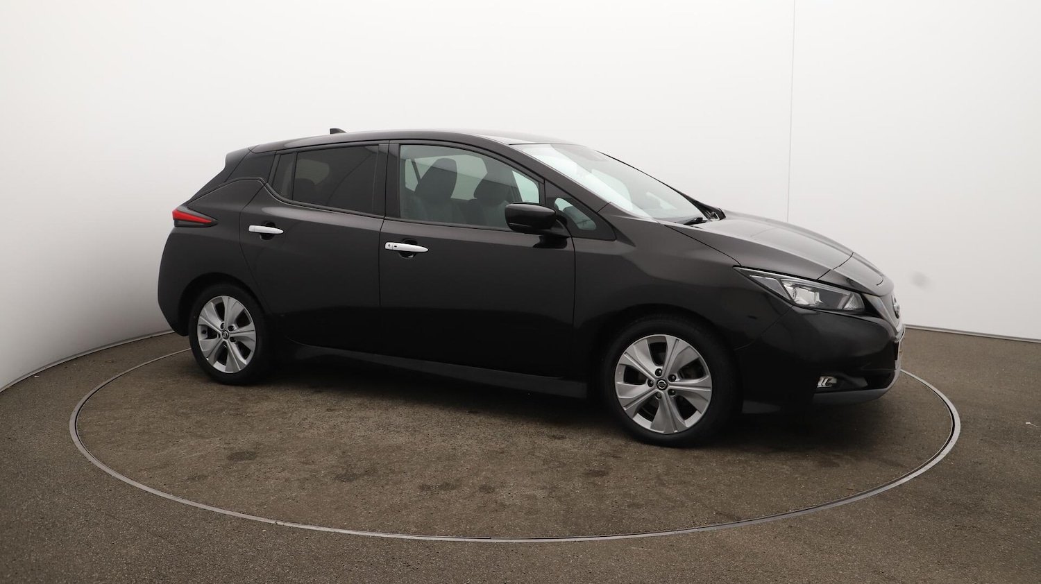 Used Nissan Leaf 2021 for sale - 76152075: Photo 47