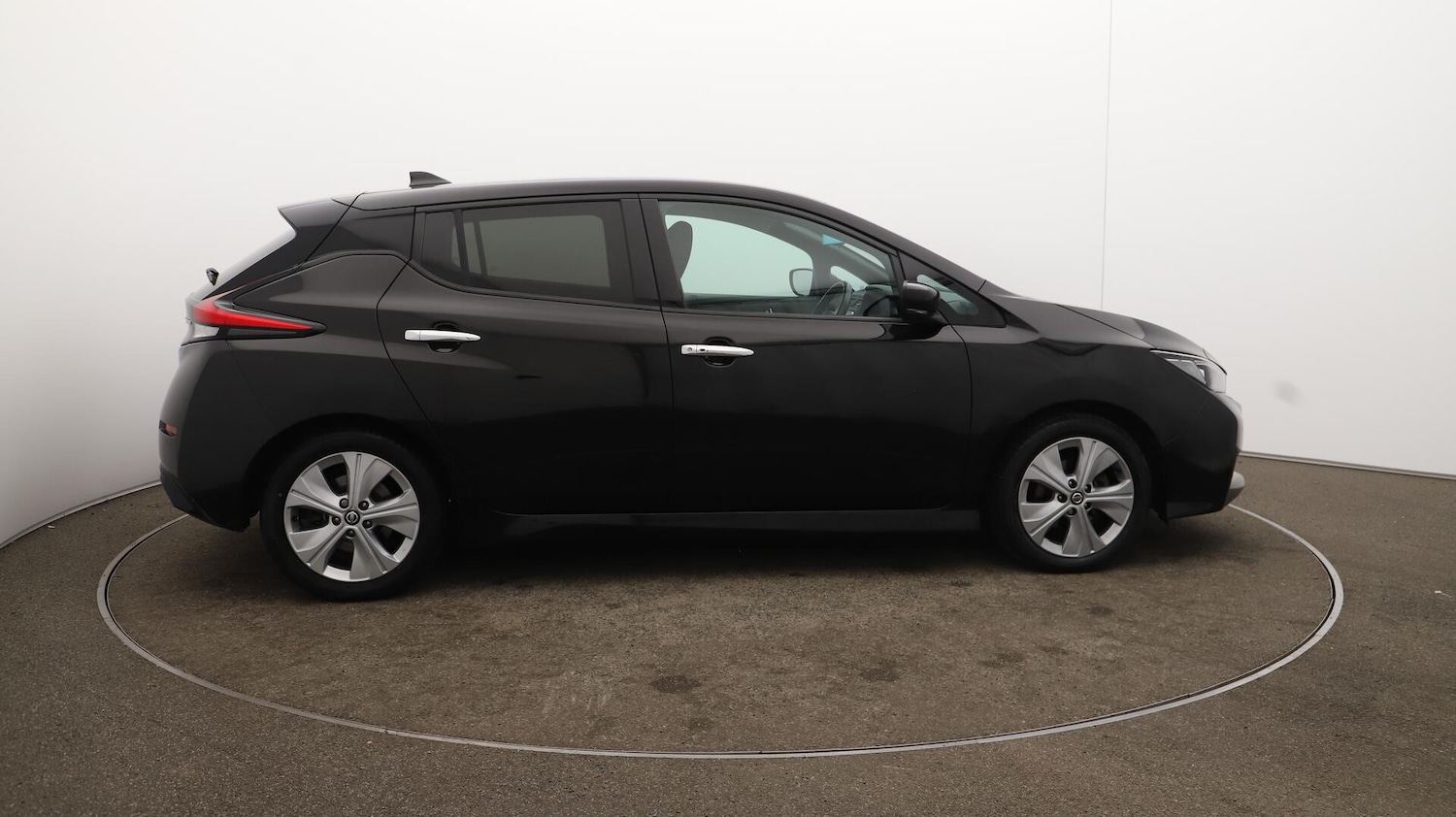 Used Nissan Leaf 2021 for sale - 76152075: Photo 51