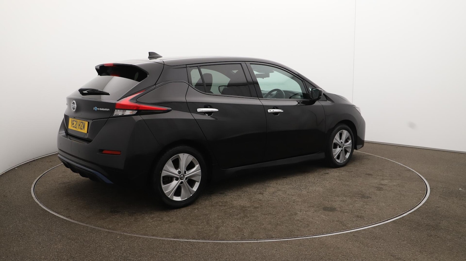 Used Nissan Leaf 2021 for sale - 76152075: Photo 54