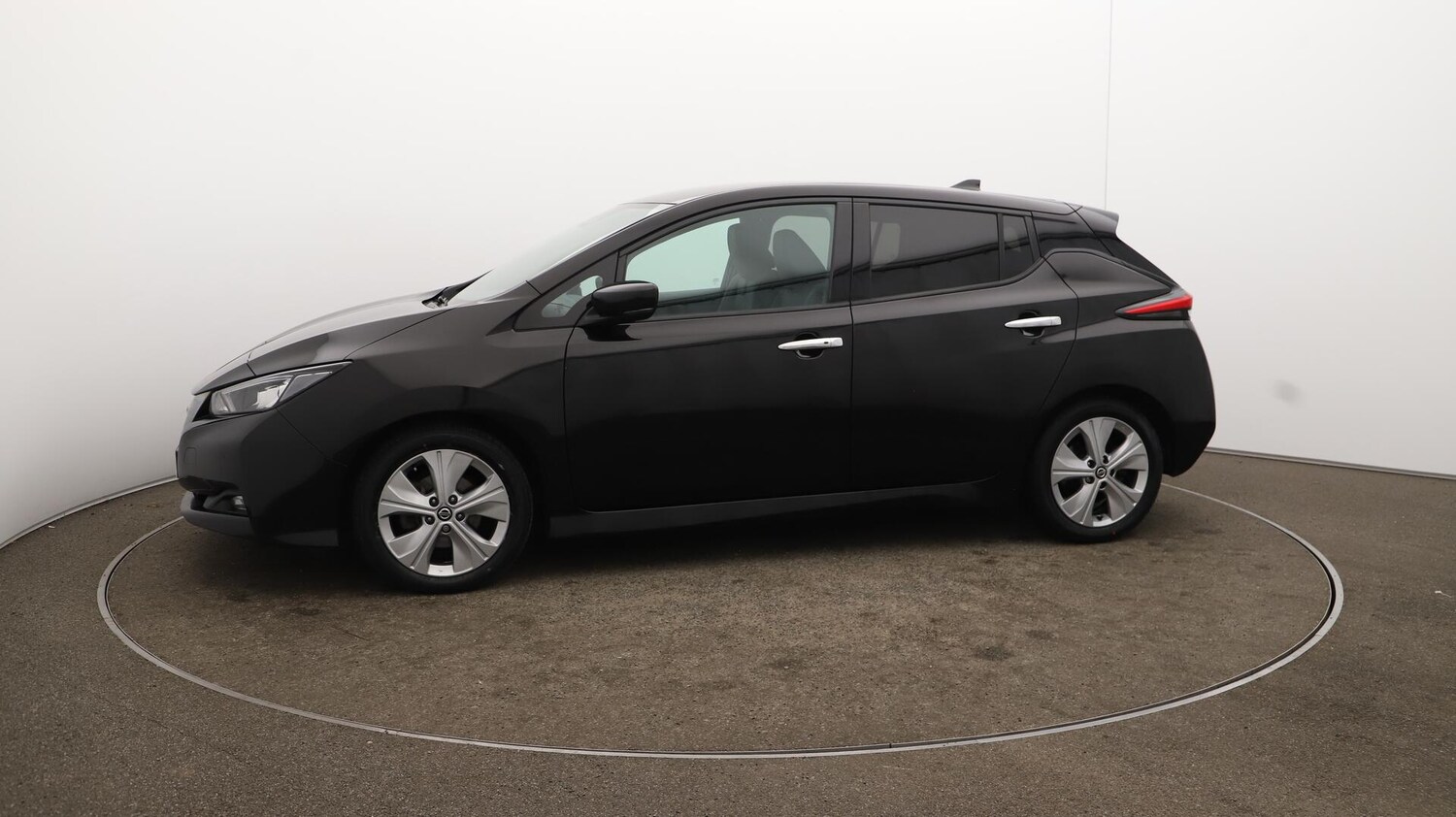 Used Nissan Leaf 2021 for sale - 76152075: Photo 67