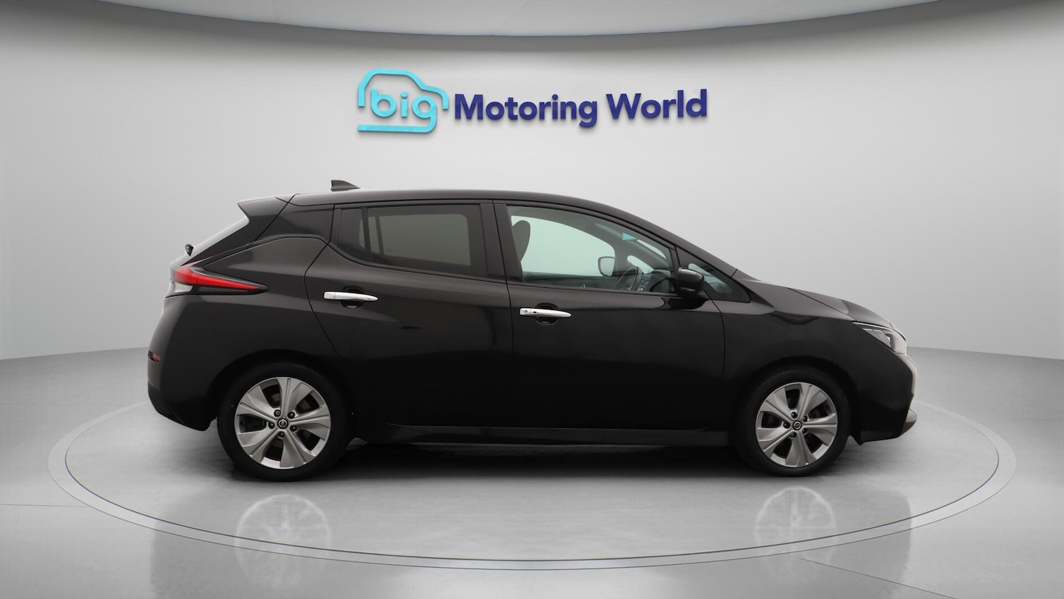 Used Nissan Leaf 2021 for sale - 76152075: Photo 9