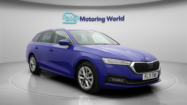 Used Skoda Octavia 2021 for sale - 76099562: Photo 2