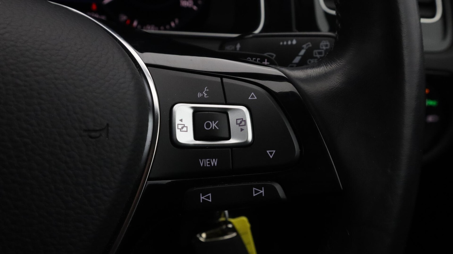 Used Volkswagen Golf 2020 for sale - 76771665: Photo 24