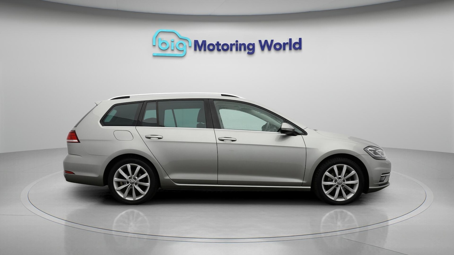 Used Volkswagen Golf 2020 for sale - 76771665: Photo 9