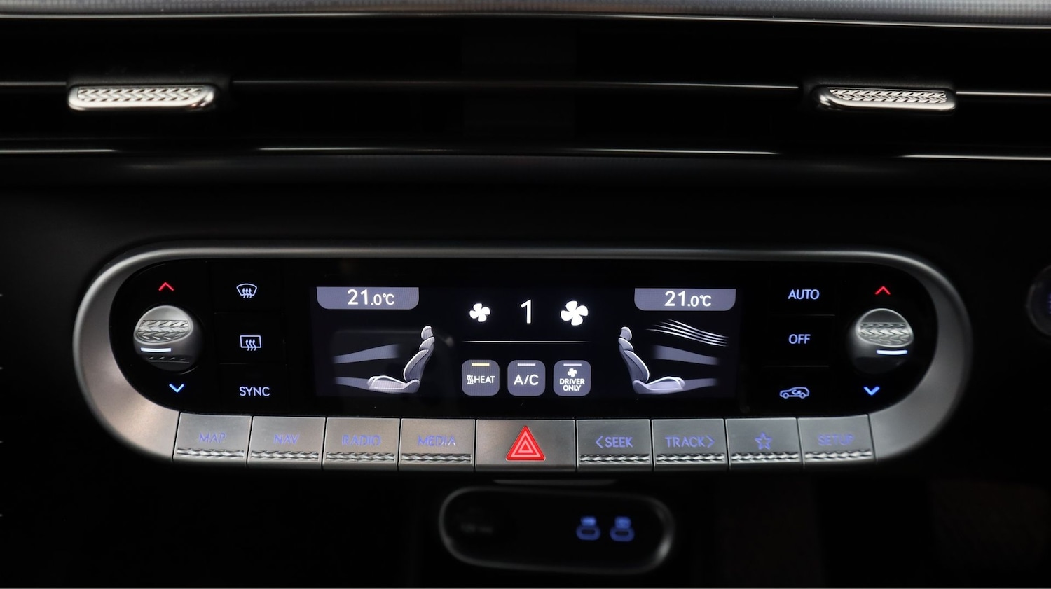 Used Genesis GV60 2022 for sale - 78042214: Photo 12