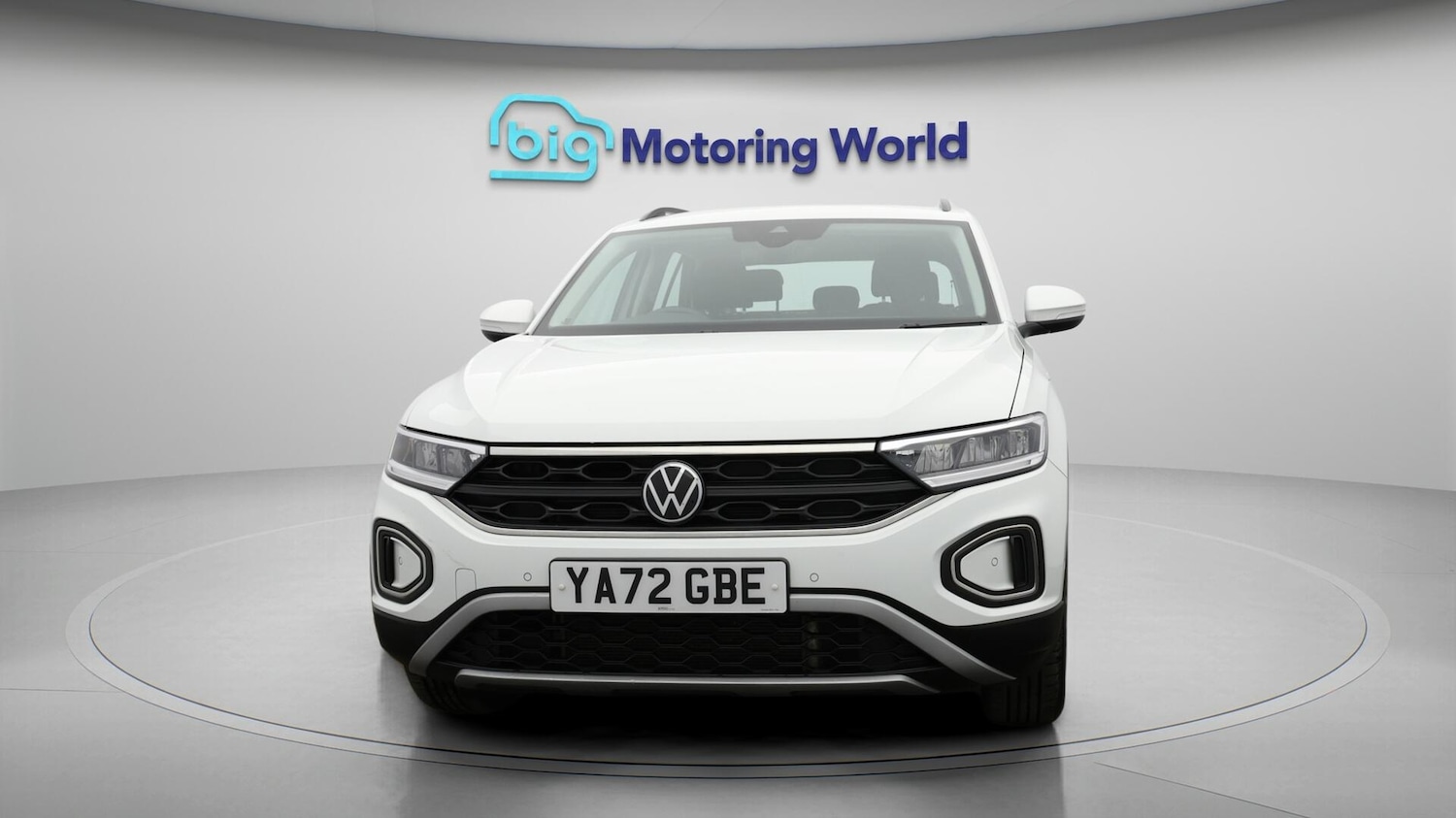 Used Volkswagen T-Roc 2023 for sale - 76742625: Photo 3