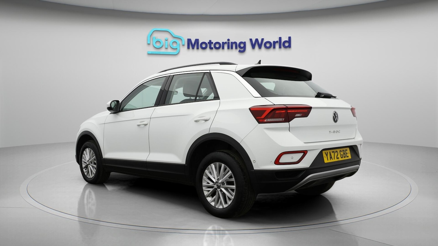 Used Volkswagen T-Roc 2023 for sale - 76742625: Photo 6