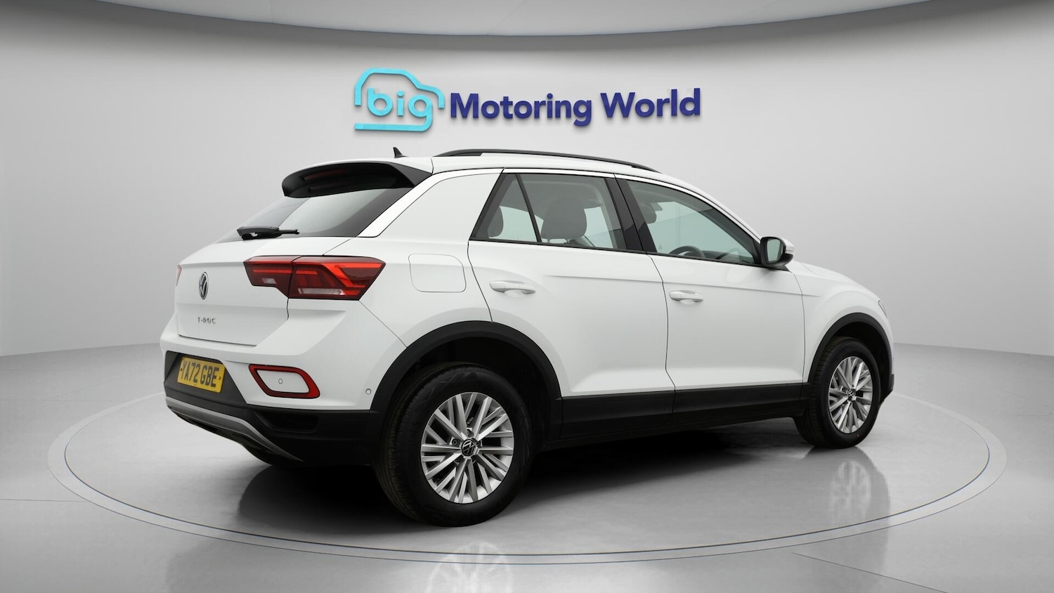 Used Volkswagen T-Roc 2023 for sale - 76742625: Photo 8