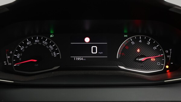 Used Peugeot 208 2023 for sale - 76012964: Photo 11
