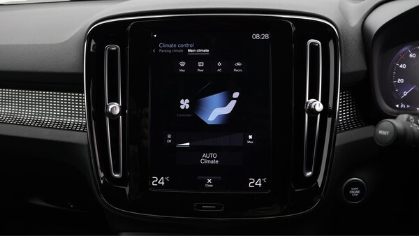 Used Volvo XC40 2020 for sale - 76188615: Photo 13