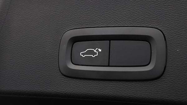 Used Volvo XC40 2020 for sale - 76188615: Photo 24