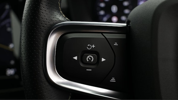 Used Volvo XC40 2020 for sale - 76188615: Photo 25