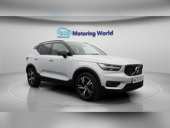 Used Volvo XC40 2020 for sale - 76188615: Photo 2