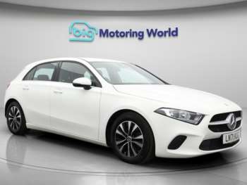 (71) - 1.3 A180 SE Hatchback 5dr Petrol 7G-DCT Euro 6 (s/s) (136 ps)
